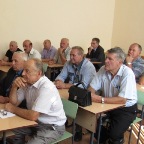 збори на університетській площі